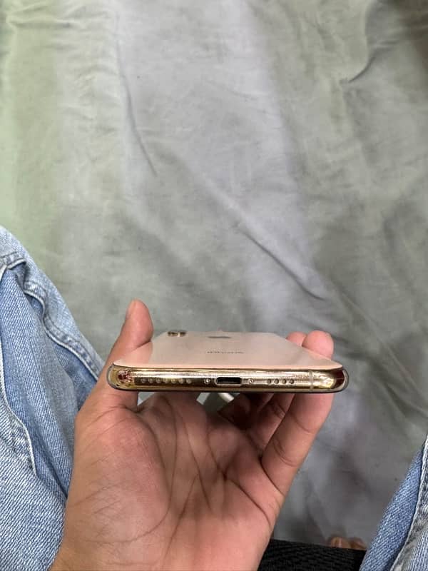 iphone xsmax pta approved 3