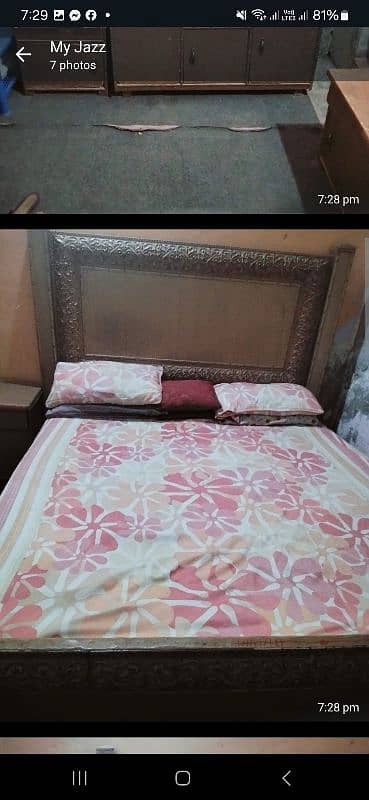 Full heavy solid wood bed set  1 bed 2 sidetables  1 dressing 1