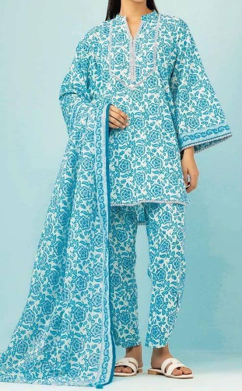 2 pcs women unstitched lawn suit 3