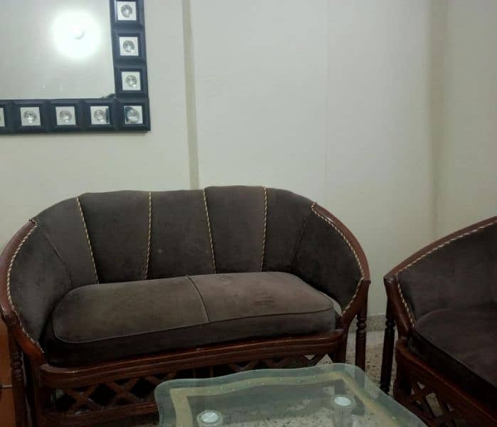 sofa set slightly used 1