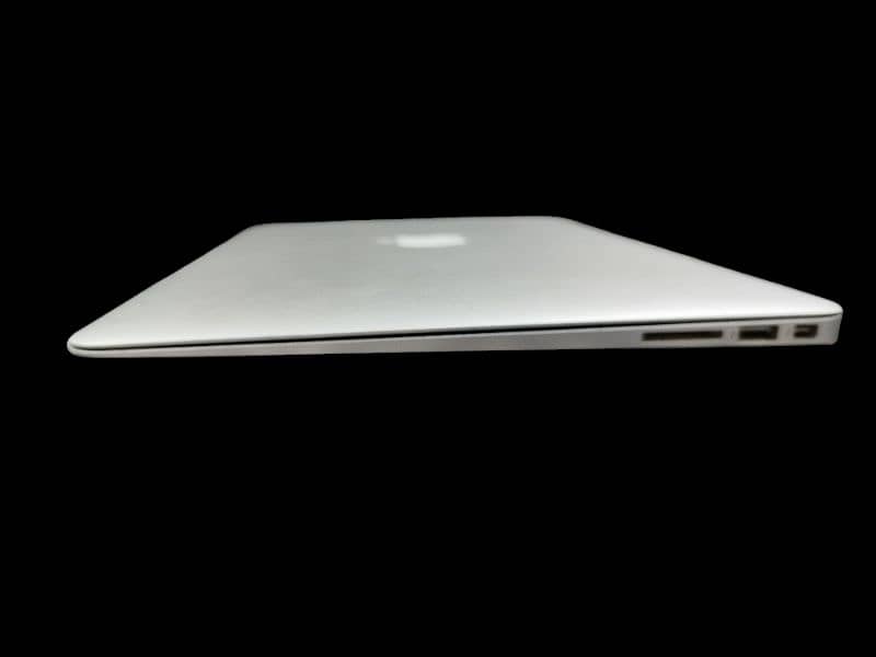 MacBook Air 2017 13inch 1