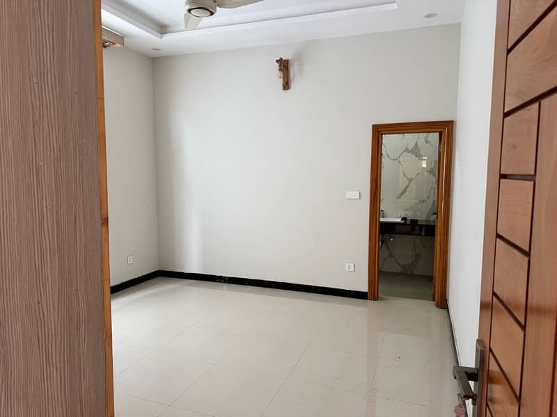 2 Bed Room ground floor for rent 8