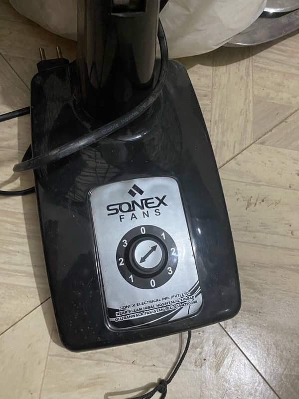 sonex fan condition 10/10 1