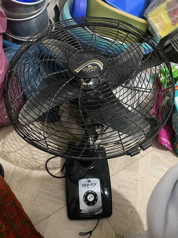 sonex fan condition 10/10 4