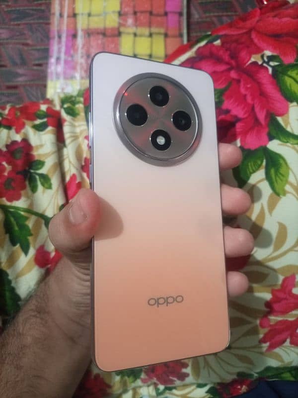 Oppo Reno 12F 0