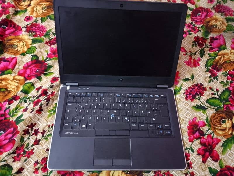 Dell Laptop 4