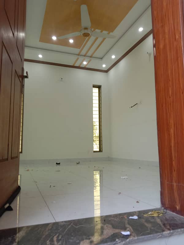 7 MARLA BRAND NEW HOUSE AVAILABLE FOR RENT 0