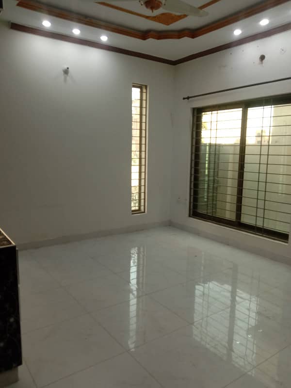 7 MARLA BRAND NEW HOUSE AVAILABLE FOR RENT 7