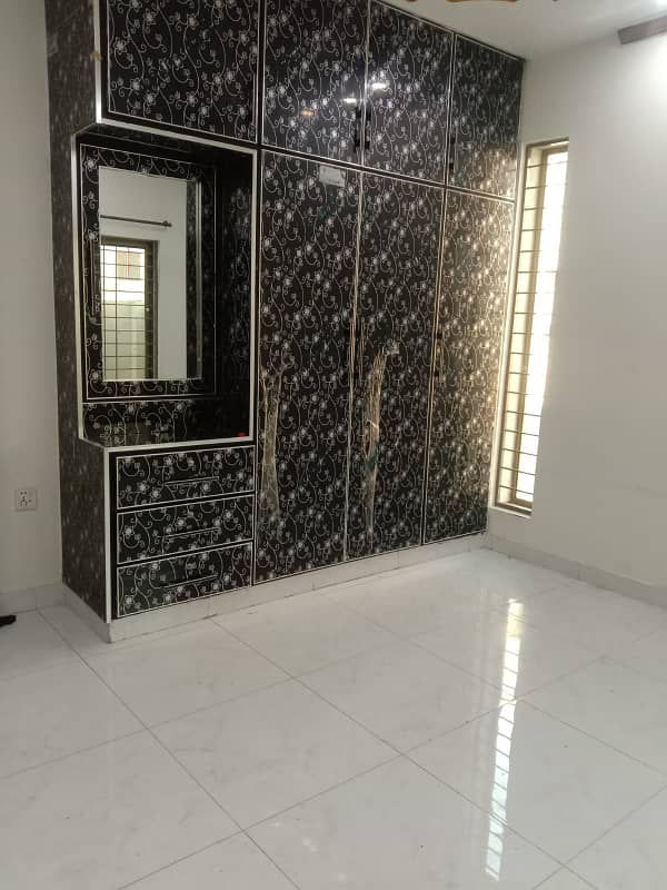 7 MARLA BRAND NEW HOUSE AVAILABLE FOR RENT 10