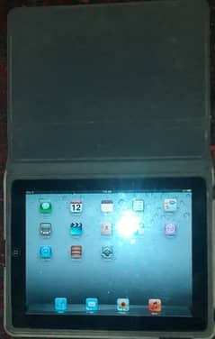 Apple IPAD 1 32 GB in immaculate condition with orignal accessories