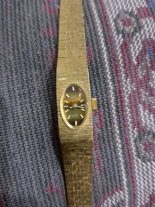 Gold plated watch 2