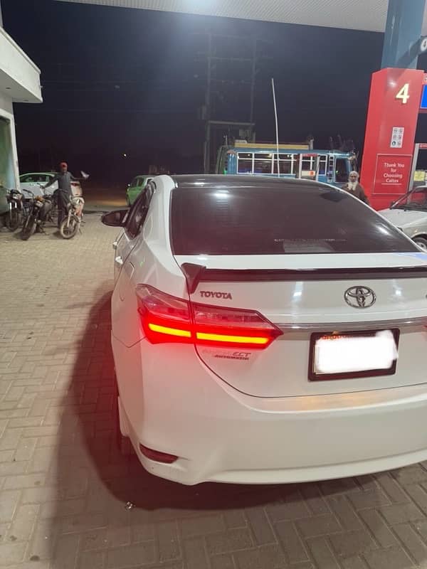 Toyota Corolla Altis 2018 1