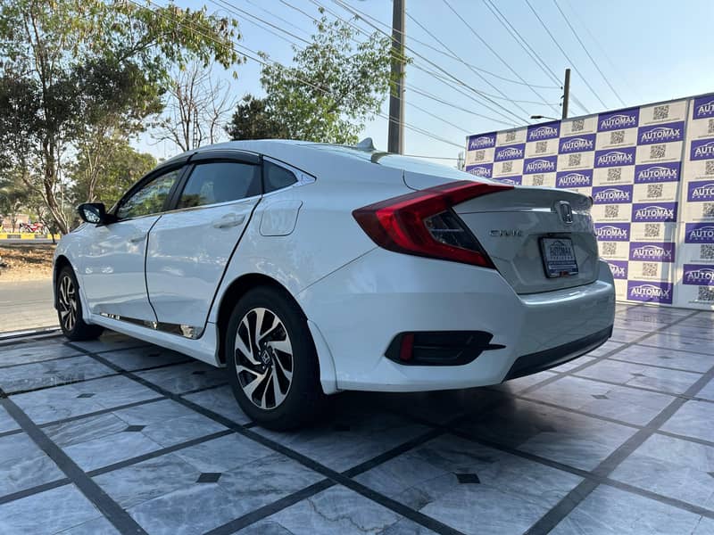 Honda Civic 1.8 i-VTEC CVT  - 2018 7