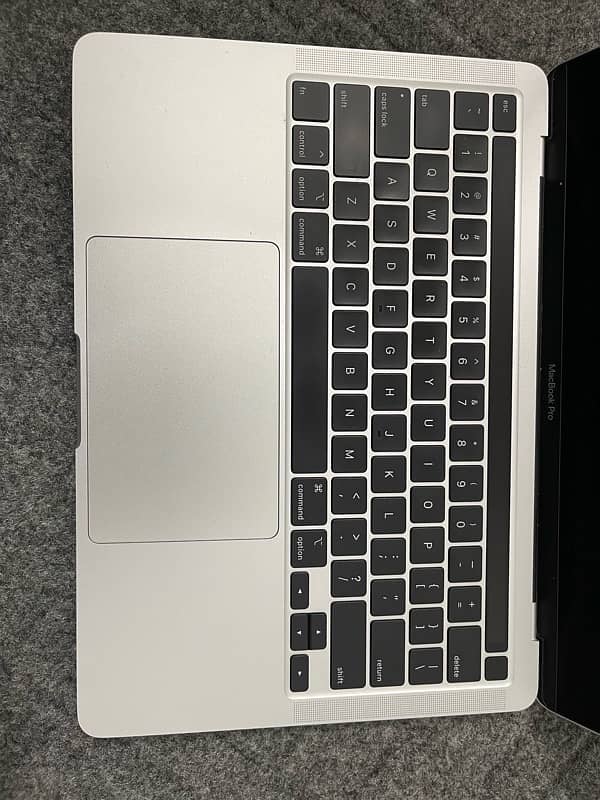 Macbook Pro 2020 16/512 GB 4