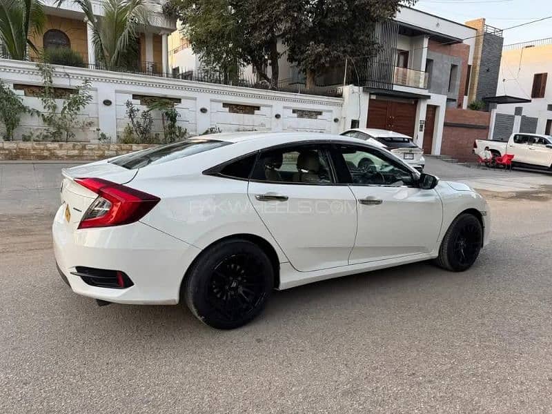 Honda Civic Turbo 1.5 2016 1