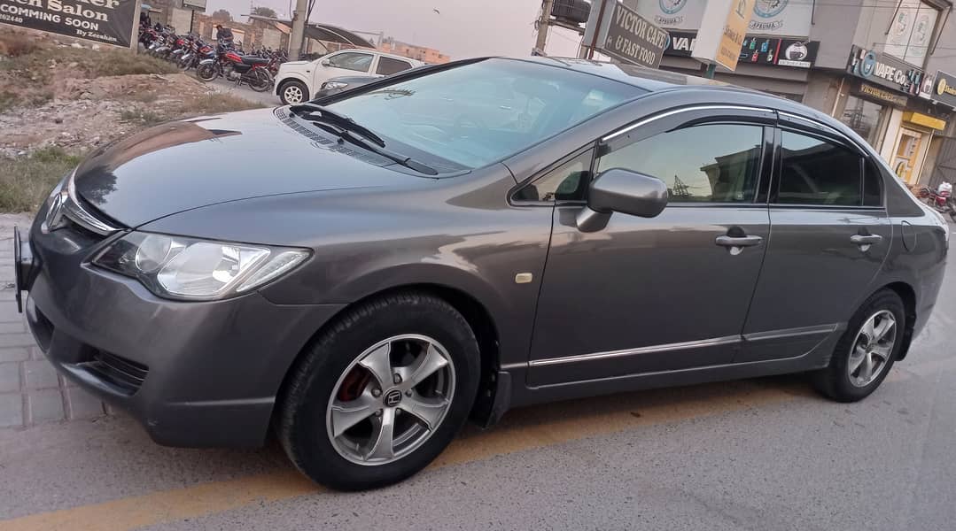 HOME USE HONDA CIVIC REBORN VERY NEAT & CLEAN LIKE NEW 0336 6933661 0