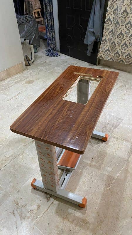 Sewing Machine Table 2