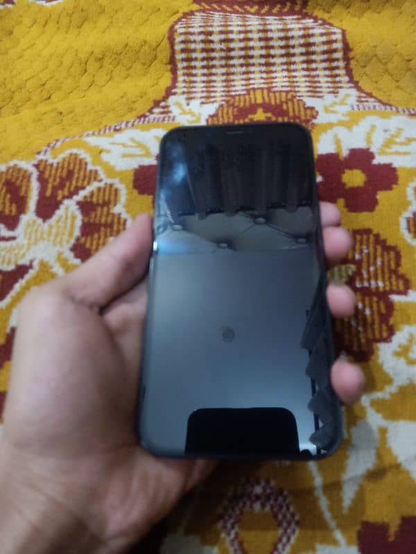 iphone 12 good condition jv 0