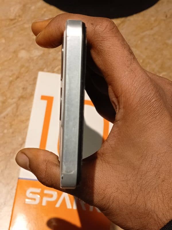 Tecno spark 10pro 4