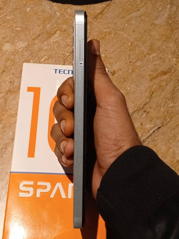 Tecno spark 10pro 6