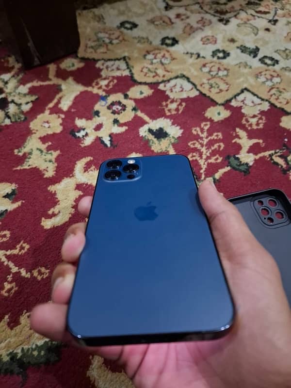 Good condition iphone12 pro 2