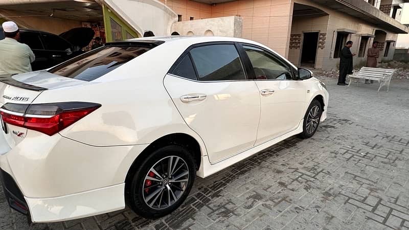 Toyota Corolla Altis 2019 Grande 1