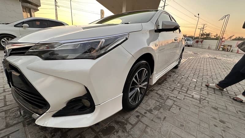 Toyota Corolla Altis 2019 Grande 14