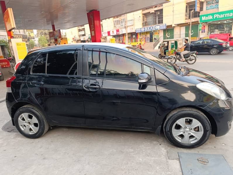 Toyota Vitz 2010 2