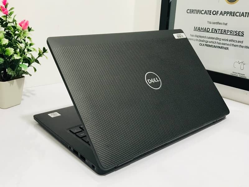 dell 7410 core i5 10th gen -Quard core -IPS FHD display - 8 threads 6