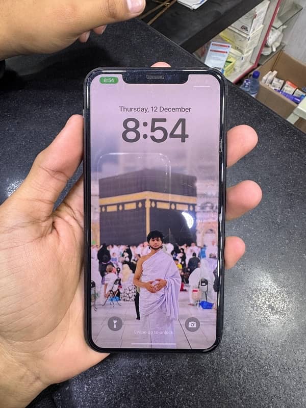 iphone 11 pro max pta approved 256gb 3