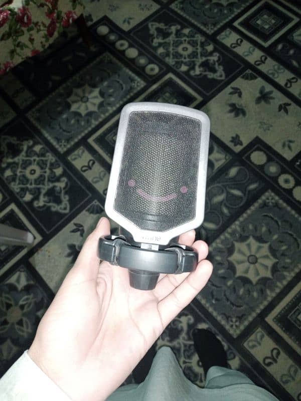 fifine A6V Gaming Microphone 4