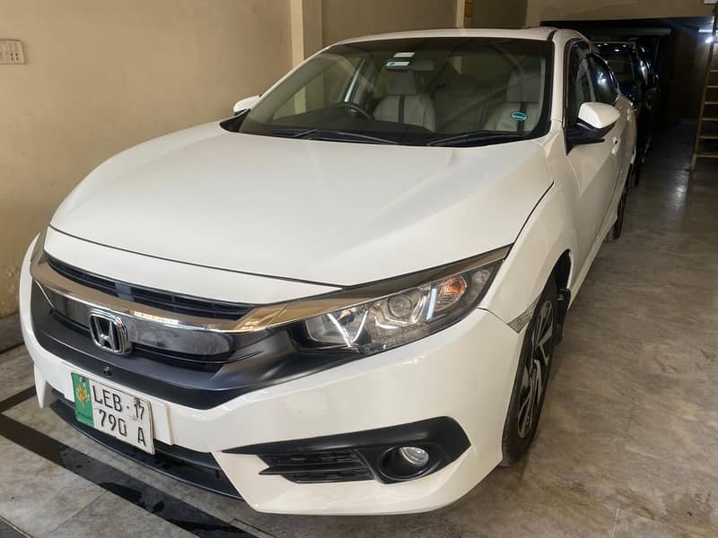 Honda Civic VTi Oriel Prosmatec UG 2017 Full loaded 1