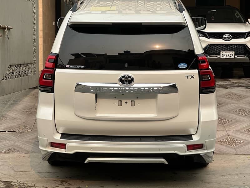 Toyota Prado Tx limited 2019 4