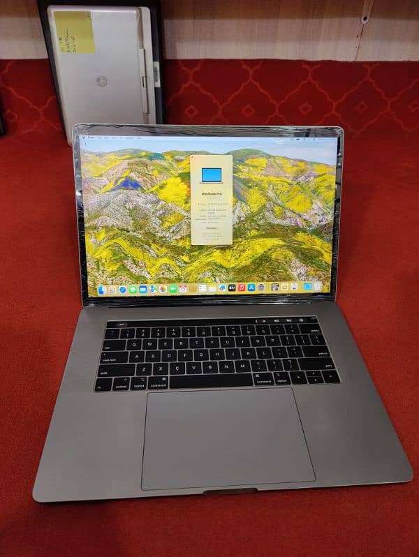 Macbook PRo 2018 Model 50%OFF Laptop 0