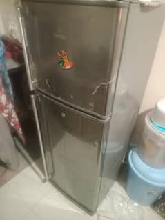 Dawlance refrigerator small