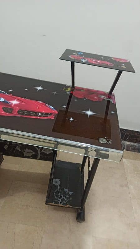 computer table sale urgent ok table ha 5500 rupy 11