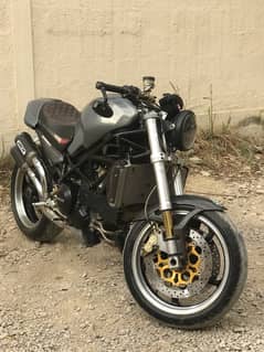 Ducati Monster S4R (2004)