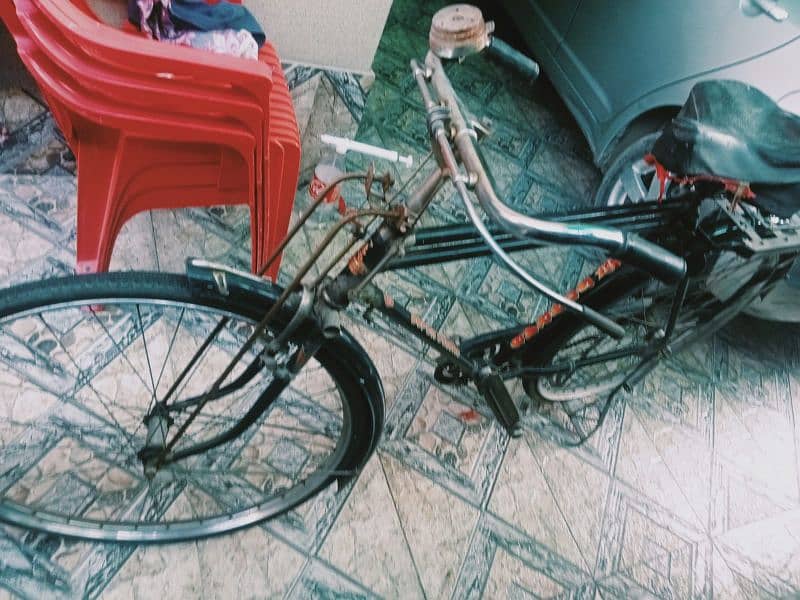 SOHRAB 4 year old bicycle for elders 0