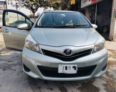 Toyota Vitz 2012