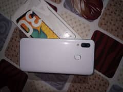 SAMSUNG GALAXY A30