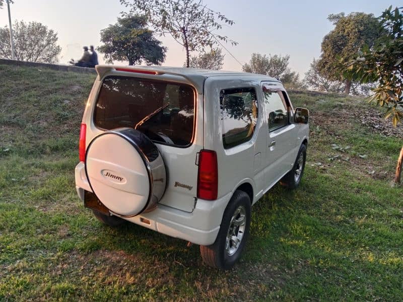 Suzuki Jimny 2014 registered in 2018 8