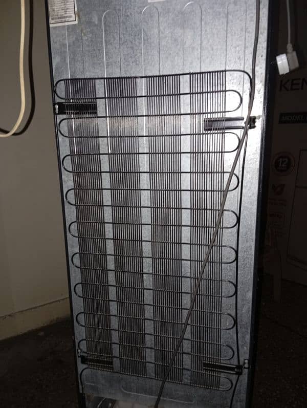 Dawlance Mirror Glass Fridge in new Condition,  Model No 9150LFGD 6