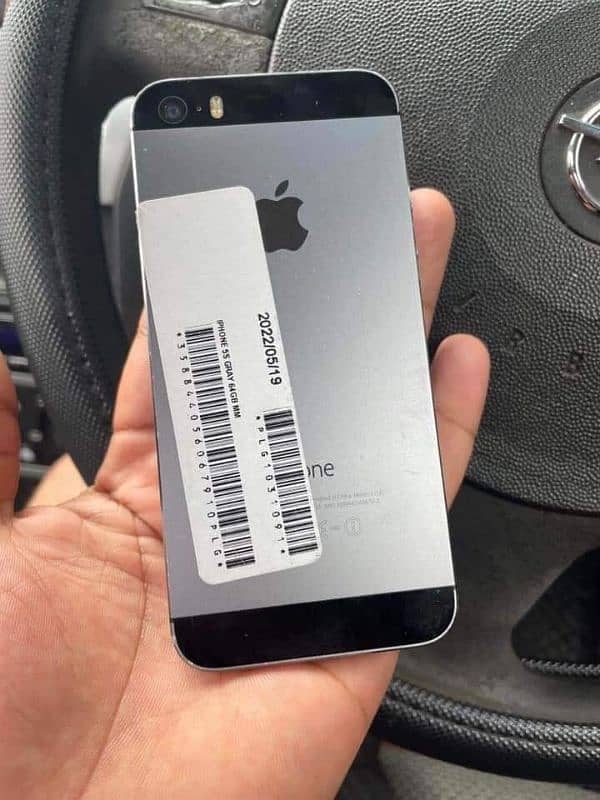 iPhone 5s 64 gb PTA approved My WhatsApp number 0322=7094780 0