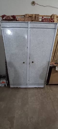 cupboard white colour 3 pcs