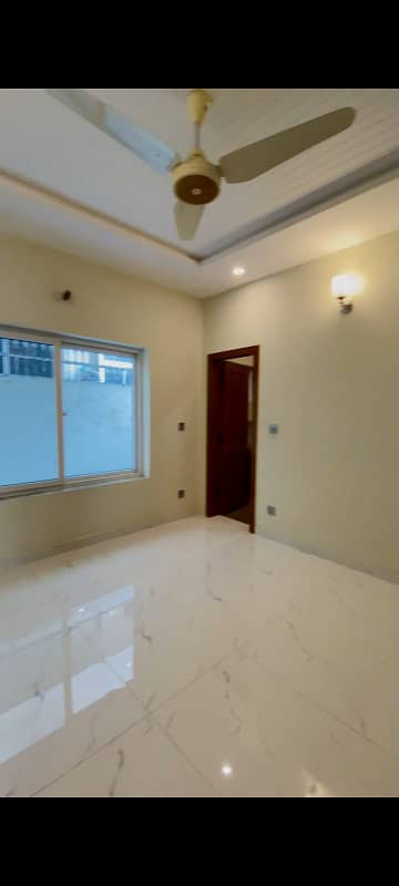 4 Marla beauty fully house for rent 3