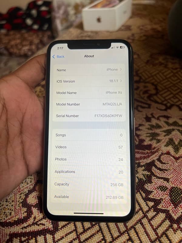 iPhone XS 10 x 9.5 256gb battery health 89 all okay 7