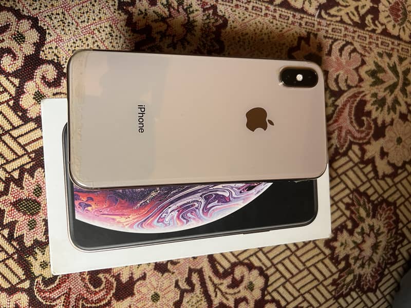 iPhone XS 10 x 9.5 256gb battery health 89 all okay 14