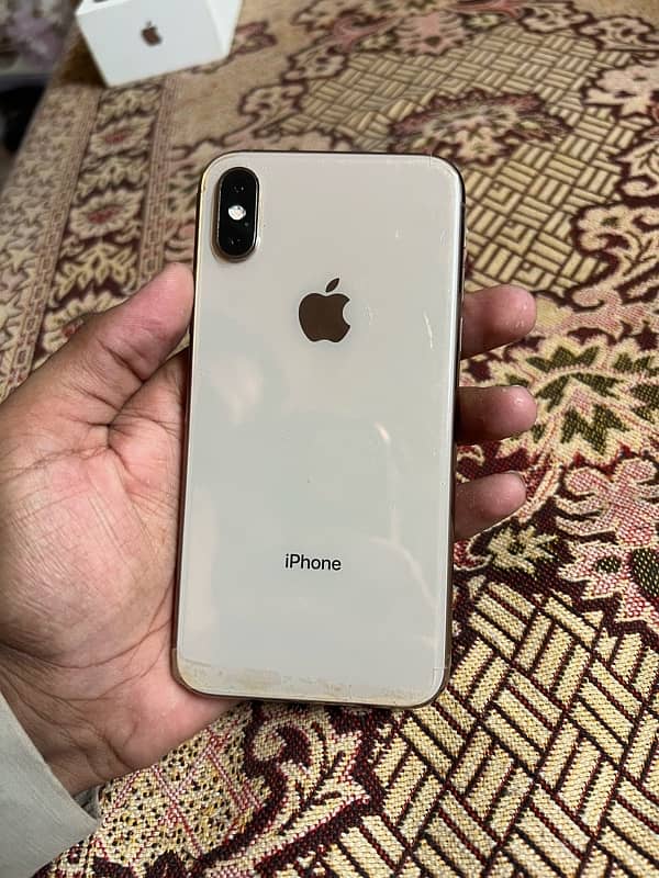 iPhone XS 10 x 9.5 256gb battery health 89 all okay 15