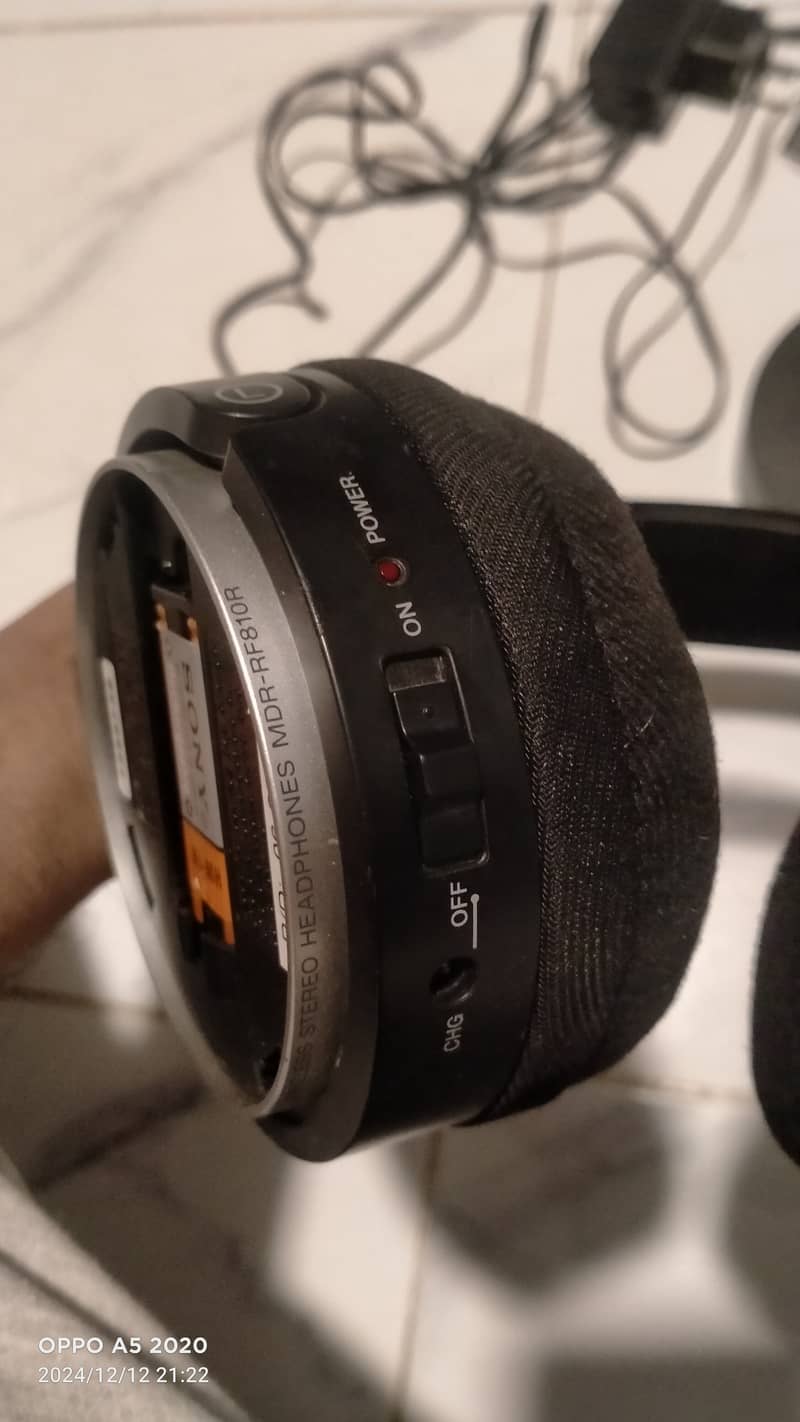 Sony wireless headphone 5