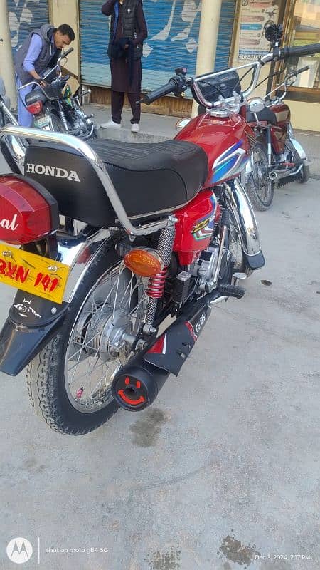 condition like new Honda 125 1